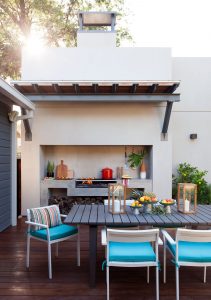 Outdoor Kitchen